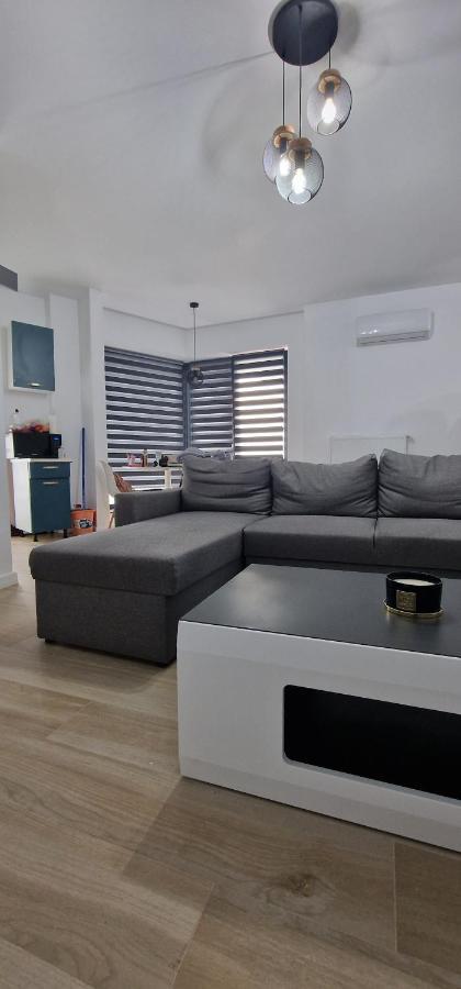 Joy'S Apartment 2 Constanta Exterior photo